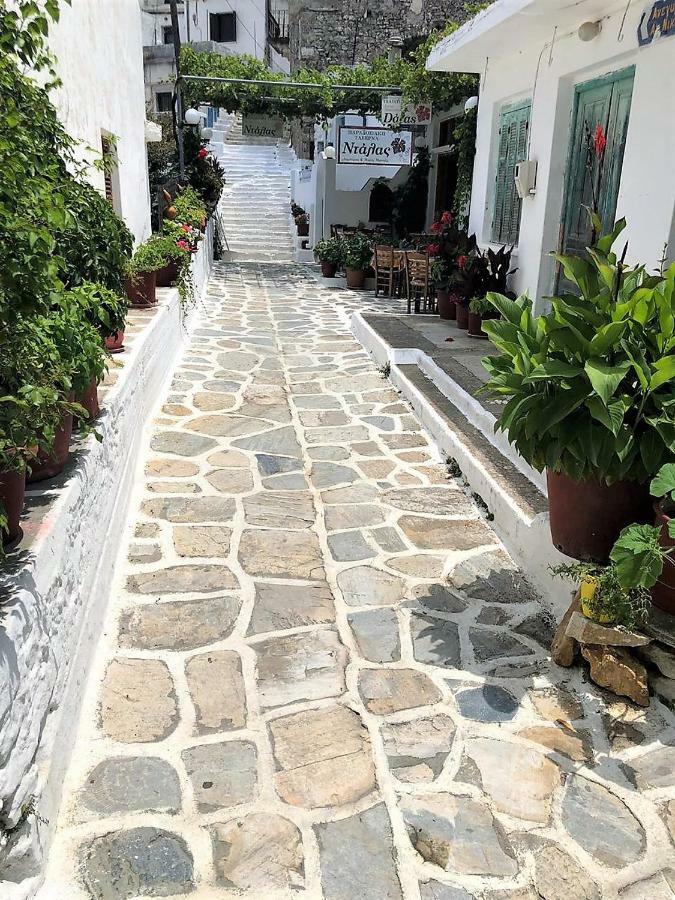 Stella'S Home In Koronos Exterior foto